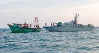 Navy seizes 01 Indian fishing boat poaching